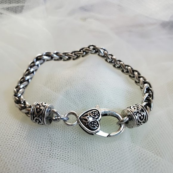 7.5" Antiqued Silver Tone Wheat Chain Bracelet with Heart Shaped Lobster… - Picture 8 of 12